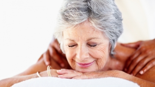 masage-senior1.jpg masage-senior1.jpg