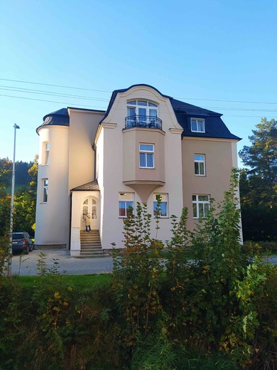 Villa Dr.Karla Schrotha 2.jpg